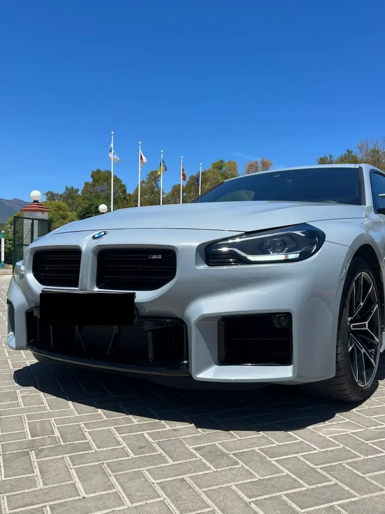 BMW M2 2024 — Monaco Super Car Rental, Monaco. BMW M2 à Monaco La BMW M2 2024 est proposée à la location à Monaco comme un coupé sport,…