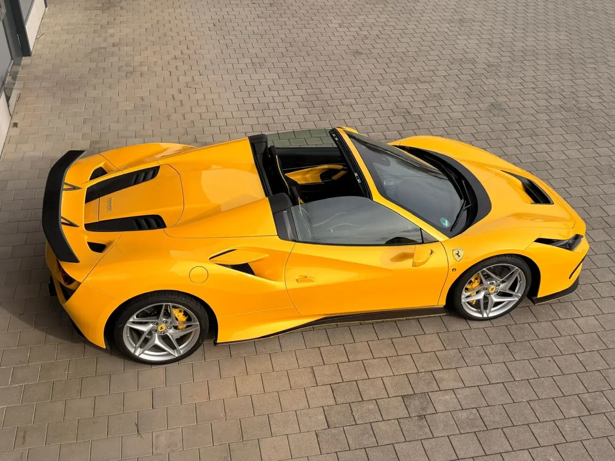 Ferrari F8 SPIDER 2023 — Monaco Super Car Rental, Monaco. Ferrari F8 SPIDER in Monaco La location de la Ferrari F8 SPIDER à Monaco permet de…