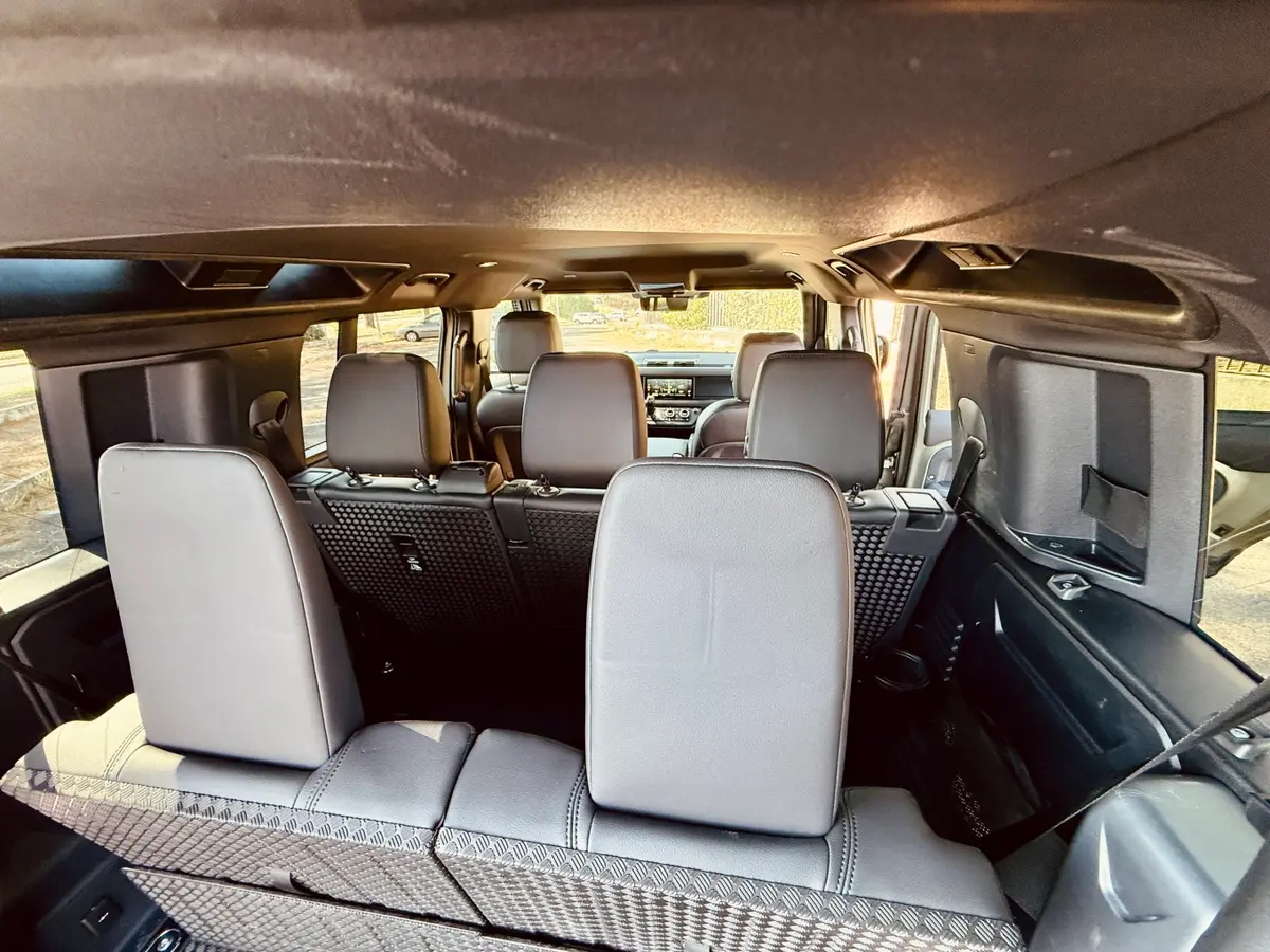 Land Rover Defender X-Dynamic 7 seater 2024, extérieur — Monaco Super Car Rental, Monaco. Land Rover Defender X-Dynamic 7 seater in Monaco La location d'un Land Rover Defender…