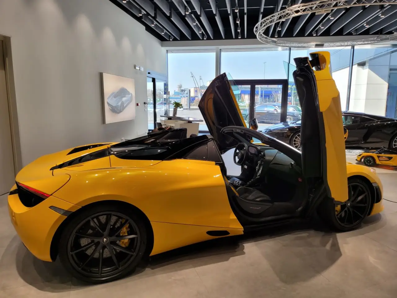 McLaren 720S Spider 2022, vue avant — Monaco Super Car Rental, Monaco. McLaren 720S Spider in Monaco La location de la McLaren 720S Spider à Monaco met à votre…