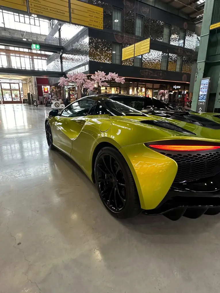 McLaren Artura Spider 2024, extérieur — Monaco Super Car Rental, Monaco. McLaren Artura Spider in Monaco La location d'une McLaren Artura Spider à Monaco met à…