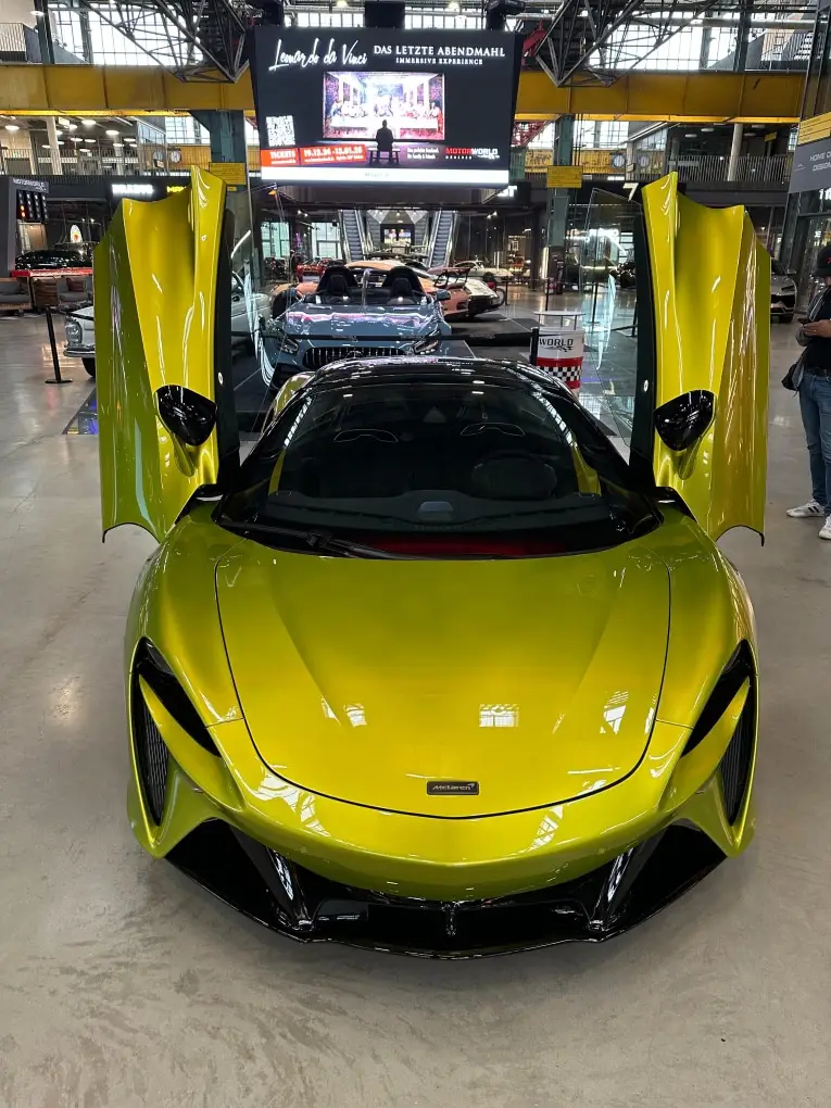 McLaren Artura Spider 2024, vue arrière — Monaco Super Car Rental, Monaco. McLaren Artura Spider in Monaco La location d'une McLaren Artura Spider à Monaco met à…