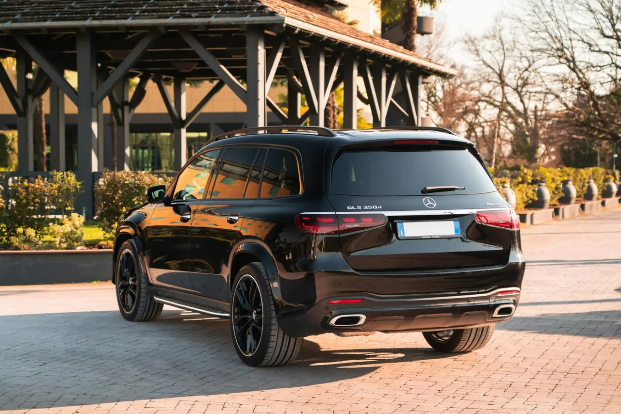Mercedes Benz GLS-klasse 350 D Exclusive 7 Posti 2025, exterior — Monaco Super Car Rental, Monaco. Mercedes Benz GLS-klasse 350 D Exclusive 7 Posti in Monaco Securing a Mercedes Benz…