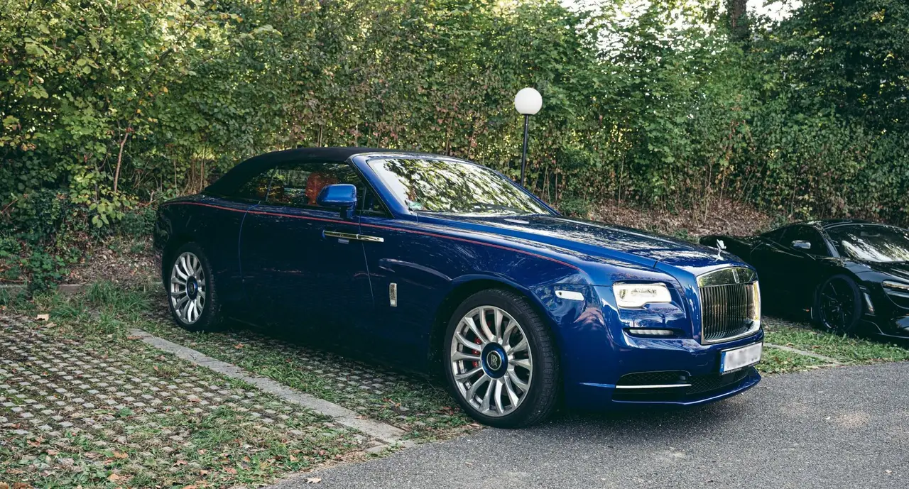 Rolls-Royce Dawn 2022 — Monaco Super Car Rental, Monaco. Rolls-Royce Dawn in Monaco La location d'une Rolls-Royce Dawn à Monaco met à votre…